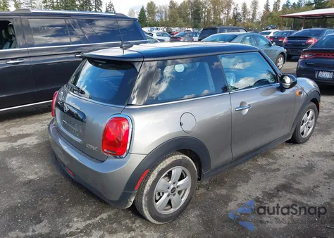 2016 Mini Hardtop Cooper from USA, damaged, VIN WMWXP5C57G3B77233